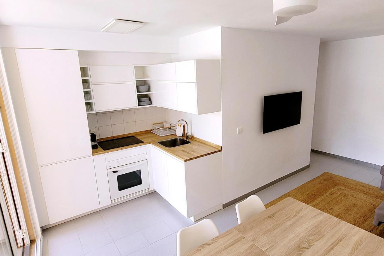 Precioso Apartamento Reformado En 1Ra Linea De Mar Sin Vistas Calella De Palafrugell Exteriör bild